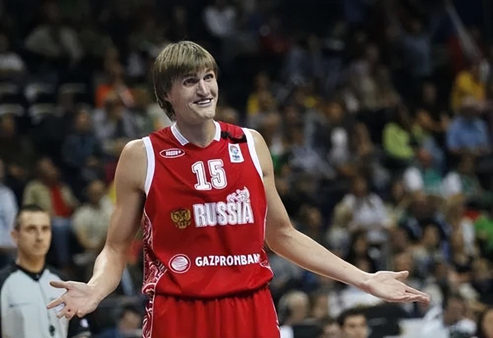 基里连科到底有多强?科比被他连帽四次,巅峰麦迪自愧不如——顶端新闻