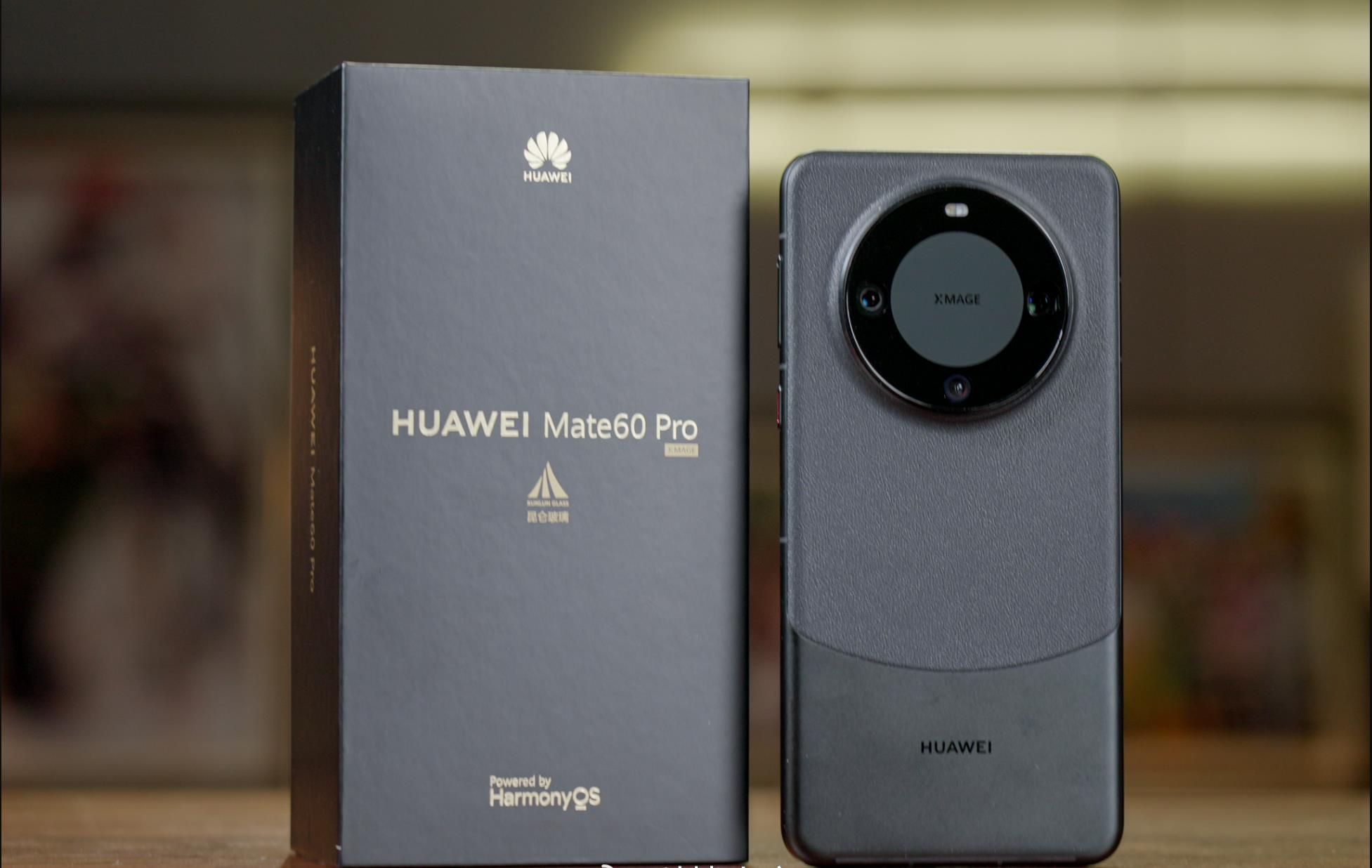 仿佛歼-20首飞那一刻:美国商务部长访华,华为mate60震撼发布——顶端