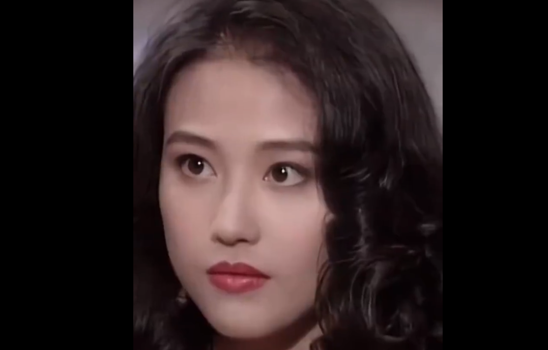 《武媚娘传奇》在内地热播,年近50的周海媚在剧中饰演杨淑妃,让不少