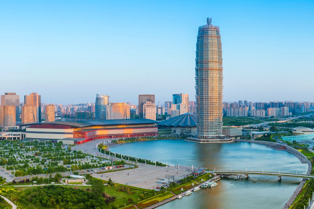 设计的地标,到"国际郑"新锐打卡点,最能代表郑东新区"封面"的地标是