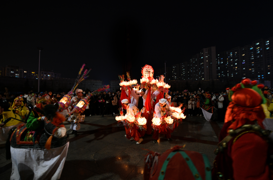 河洛一绝九莲灯喜迎元宵排练忙